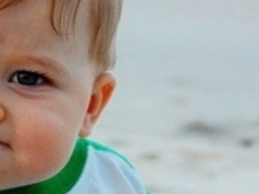 Pipi in pat Pipi în pat