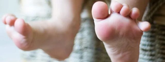 Sindromul picioarelor nelinistite Sindromul picioarelor nelinistite